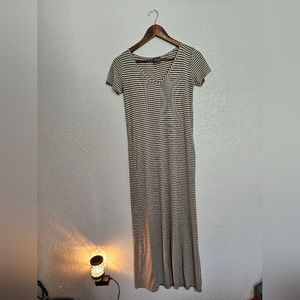 Olivia Rae maxi dress size xs